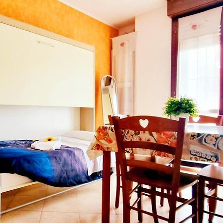 Guest Holiday Filangieri 1 Реджо-нель-Емілія Екстер'єр фото